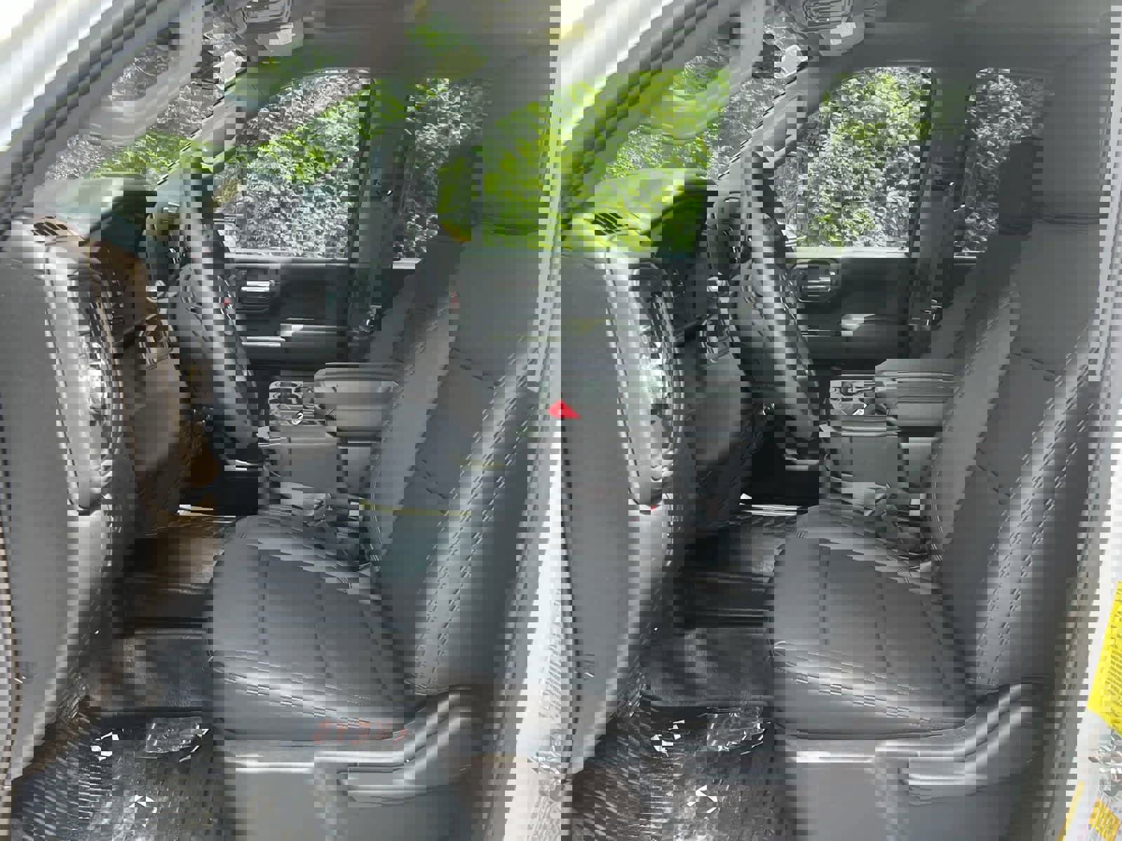 New 2024 GMC Sierra 2500 Pro w/ Convenience Package image 18