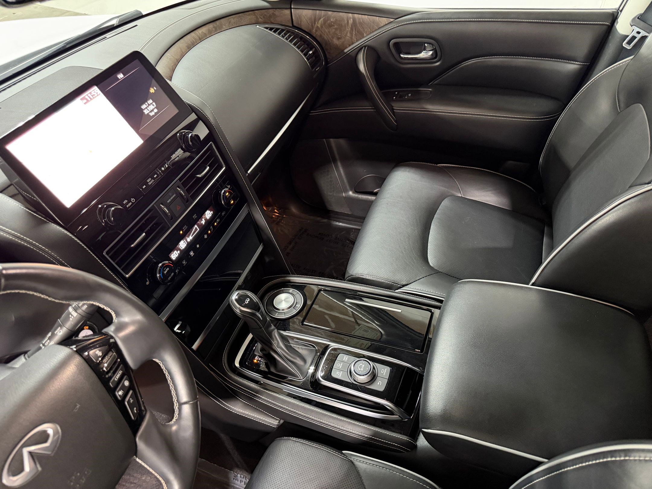 Used 2022 INFINITI QX80 Premium Select w/ Cargo Package RWD image 35
