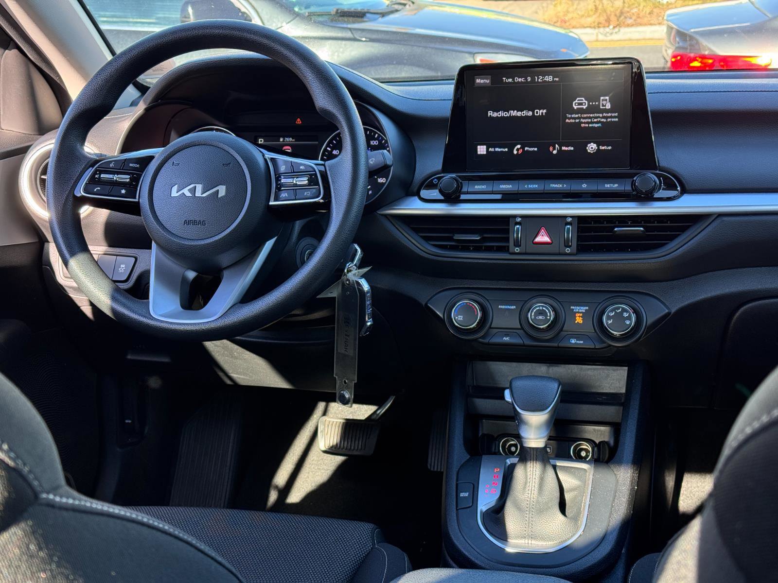 Used 2023 Kia Forte LXS image 24