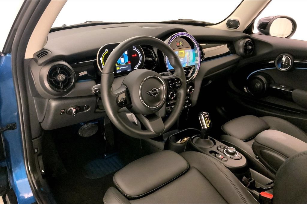 Certified 2024 MINI Cooper SE FWD image 21