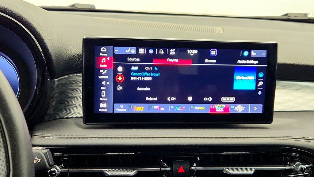 Used 2024 Alfa Romeo Tonale Ti w/ Premium Interior Package image 19