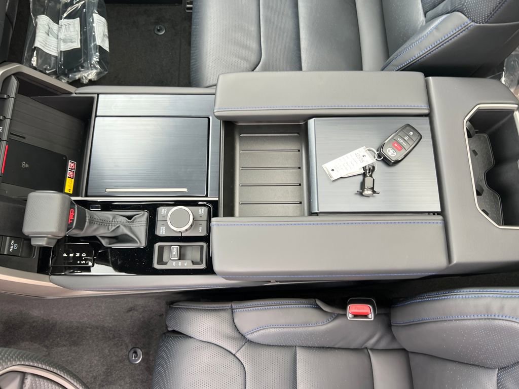 New 2026 Toyota Sequoia Platinum image 27