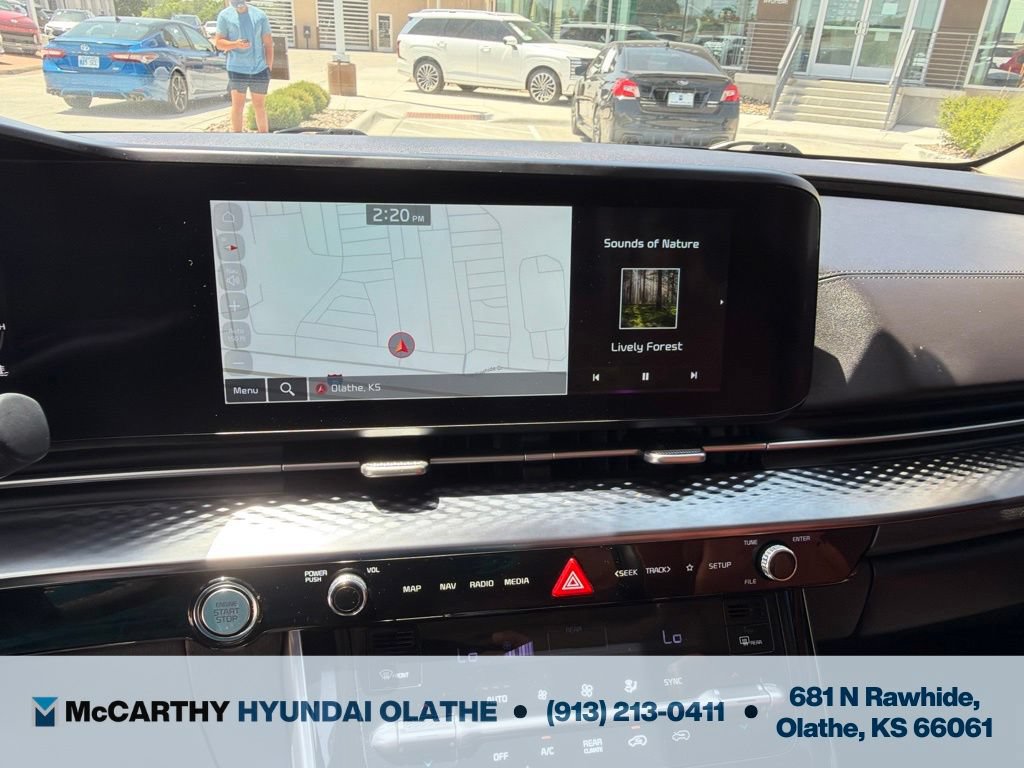 Used 2022 Kia Carnival SX Prestige FWD image 9