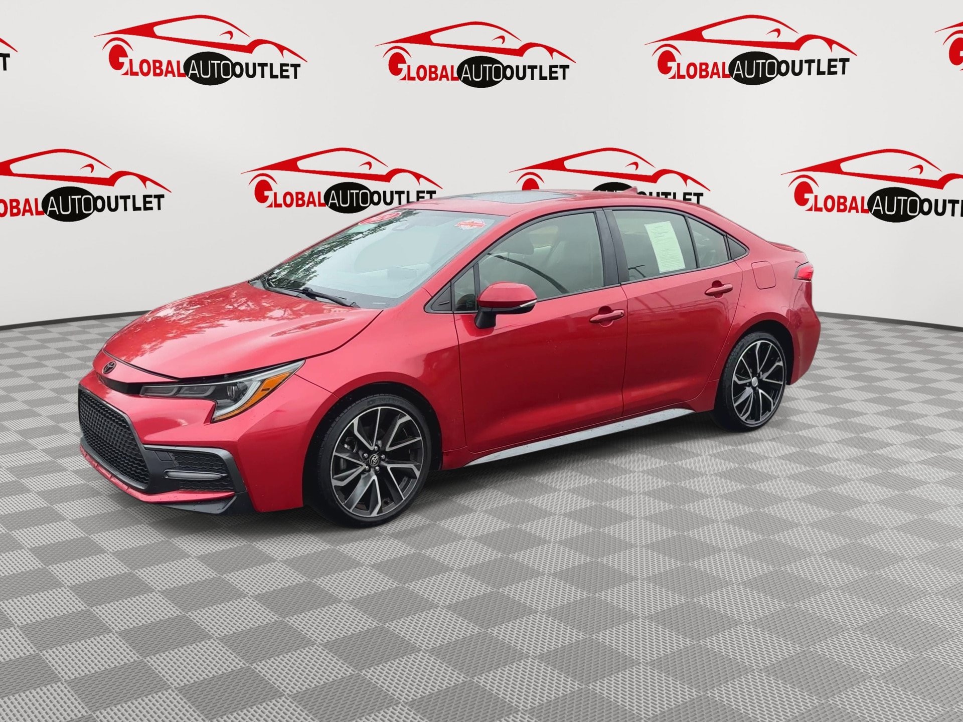 Used 2020 Toyota Corolla SE w/ SE Premium Package FWD image 4