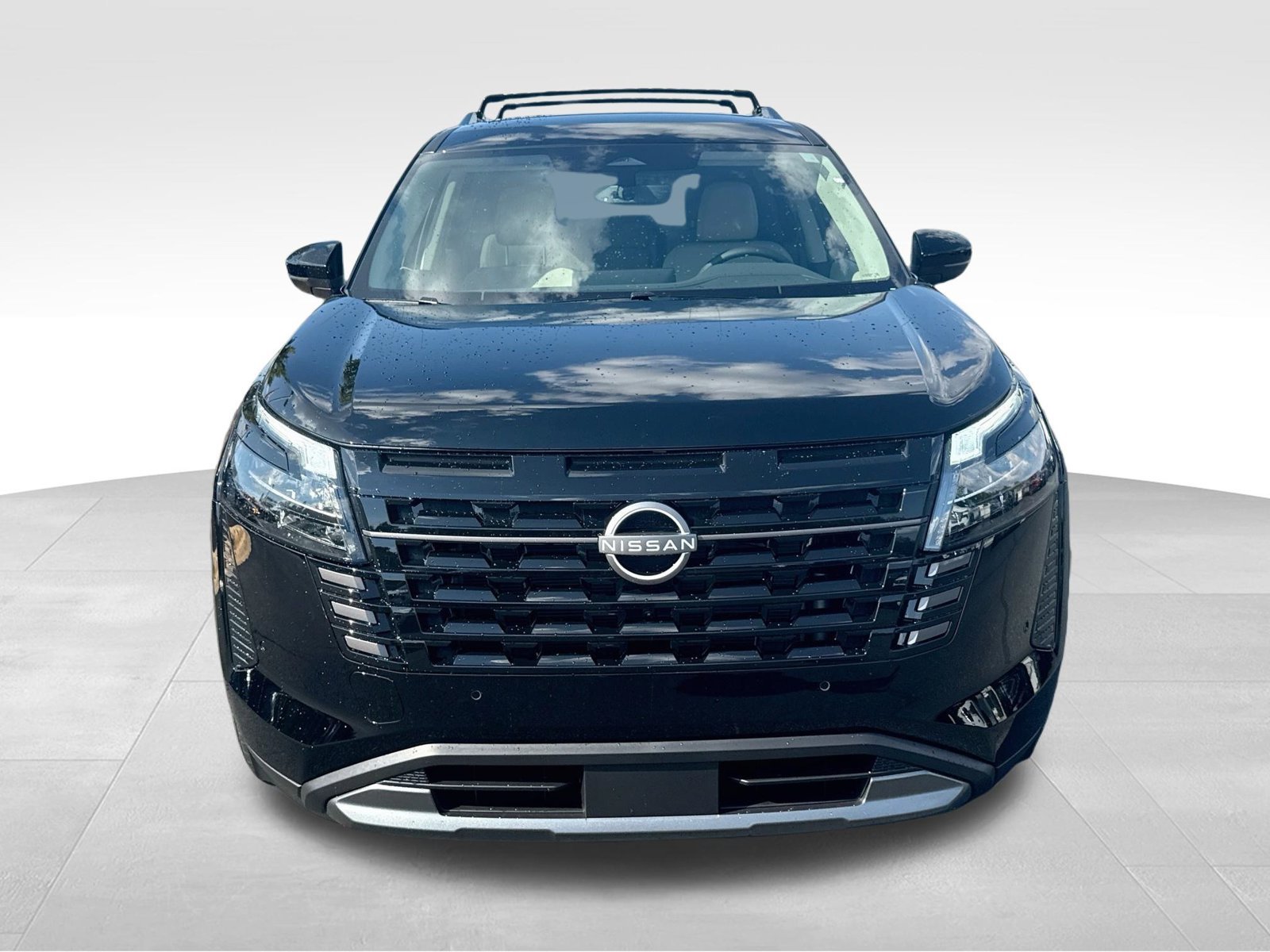 New 2026 Nissan Pathfinder SL FWD image 2