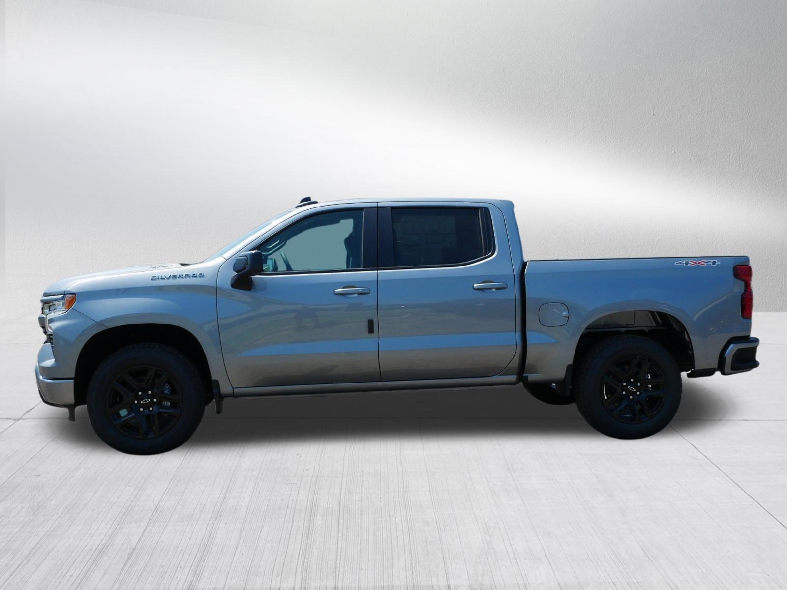 New 2026 Chevrolet Silverado 1500 RST w/ RST Select Package AWD/4WD video 2