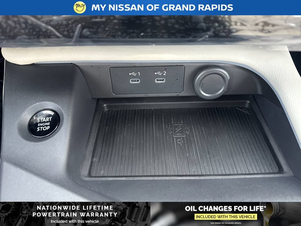 New 2026 Nissan Sentra SL w/ Floor Mat Package FWD image 23