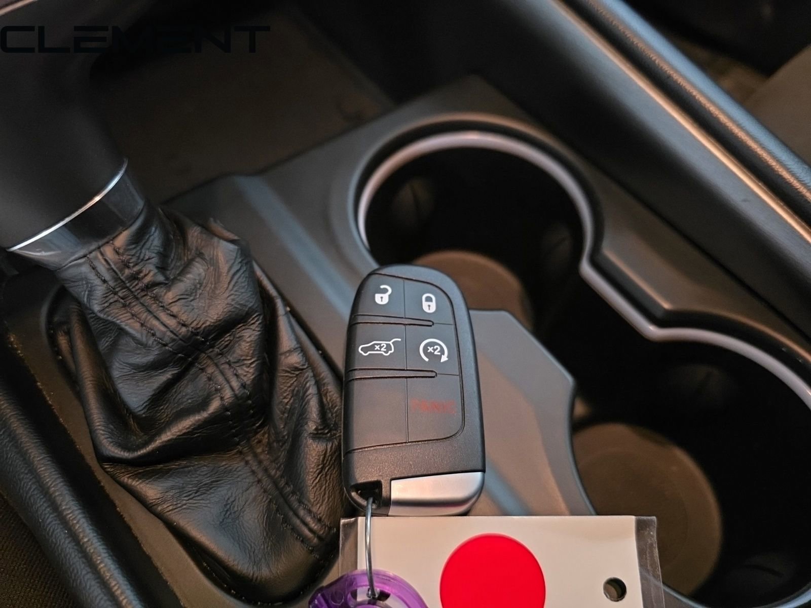 Used 2021 Dodge Durango SXT image 24