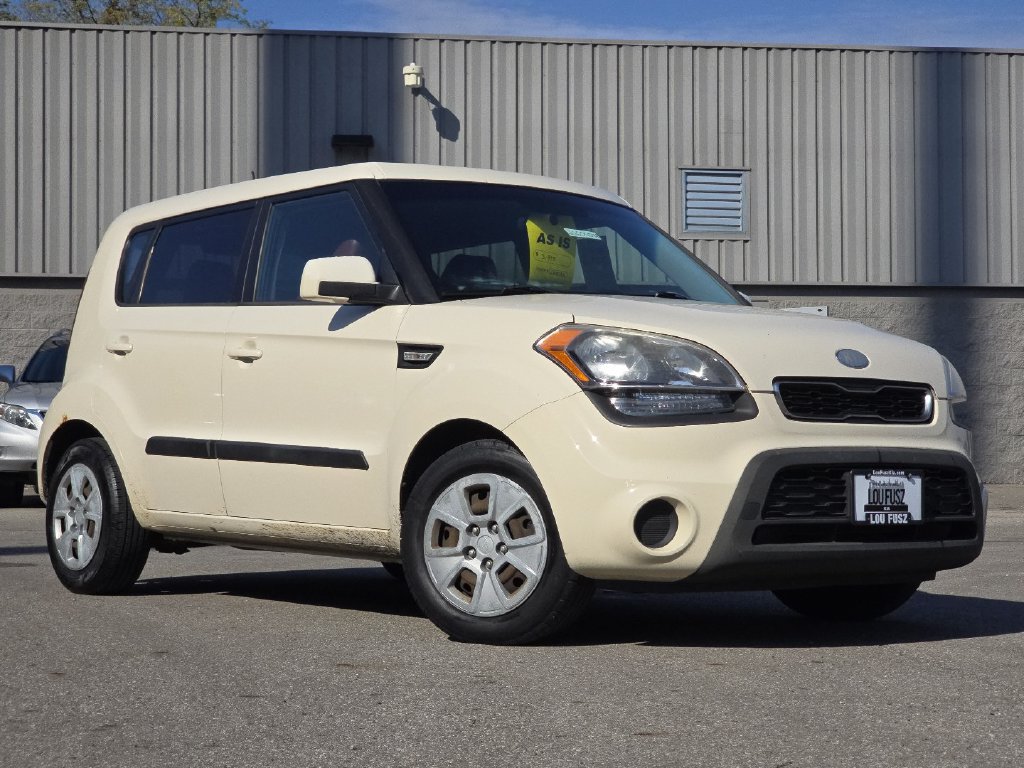 Used 2013 Kia Soul FWD image 2