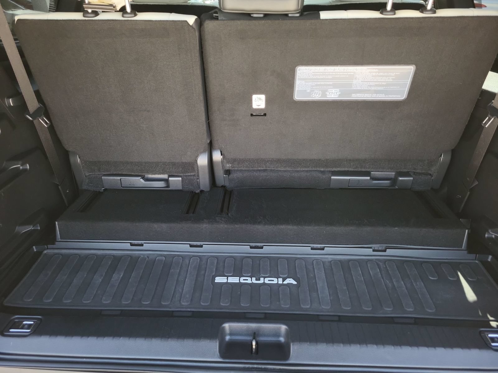 Used 2024 Toyota Sequoia Capstone AWD/4WD image 27