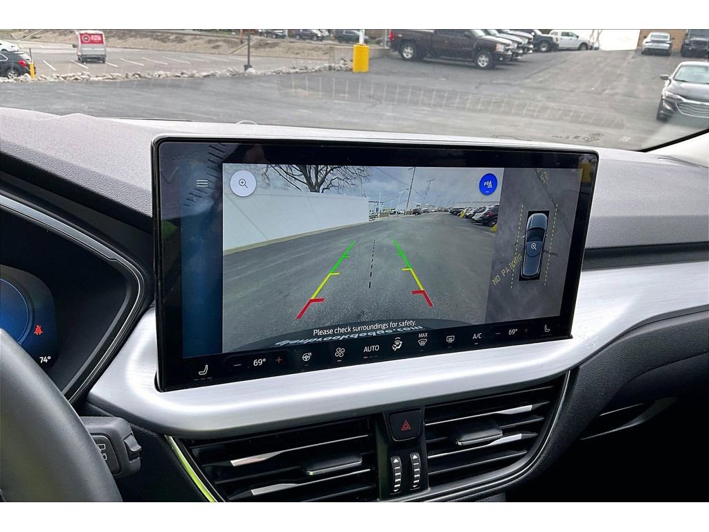 Used 2024 Ford Escape Platinum AWD/4WD image 27