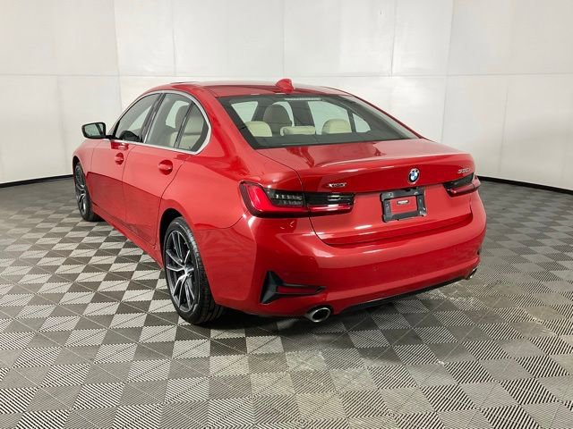 Used 2019 BMW 330i xDrive Sedan w/ Convenience Package image 4