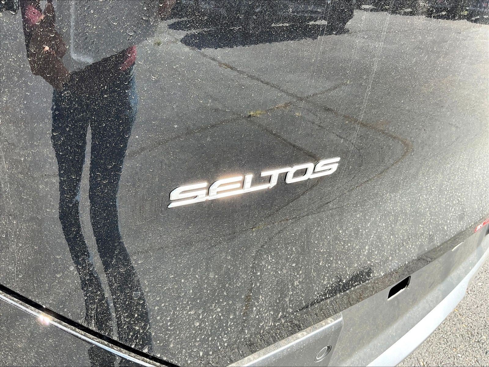 New 2027 Kia Seltos S FWD image 14