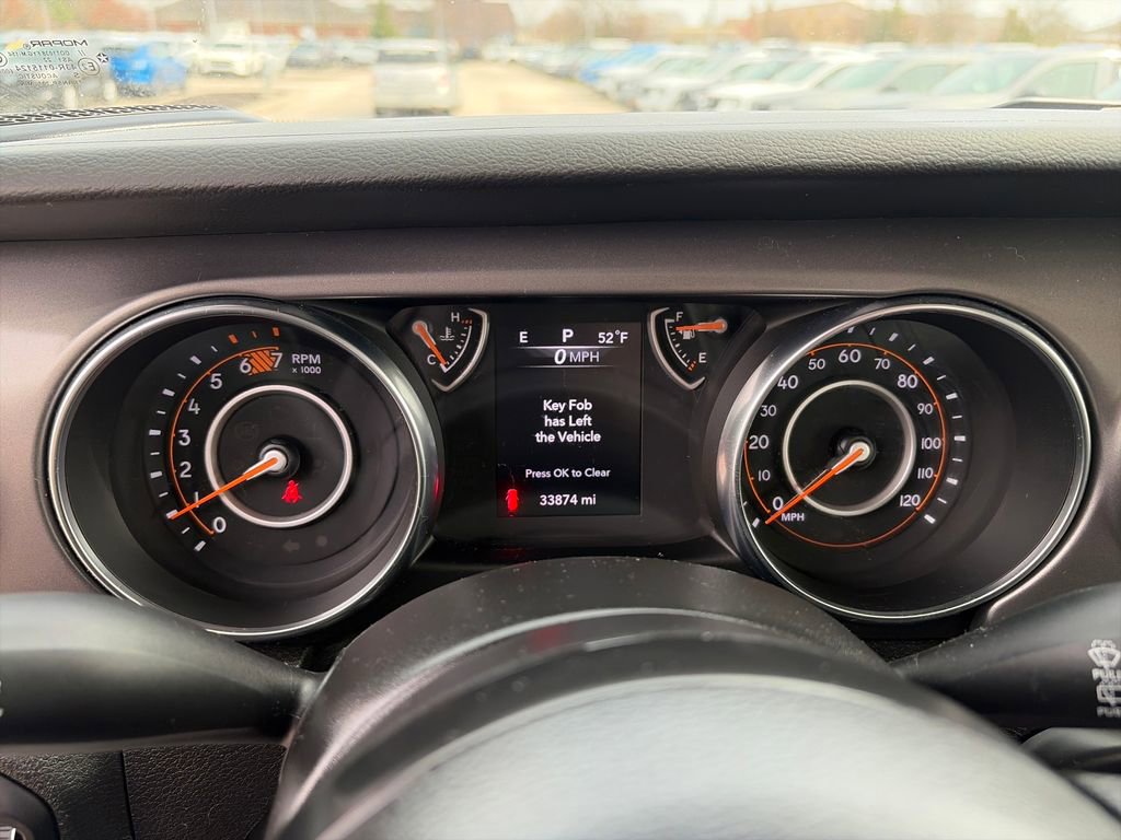 Used 2023 Jeep Wrangler Sport image 27