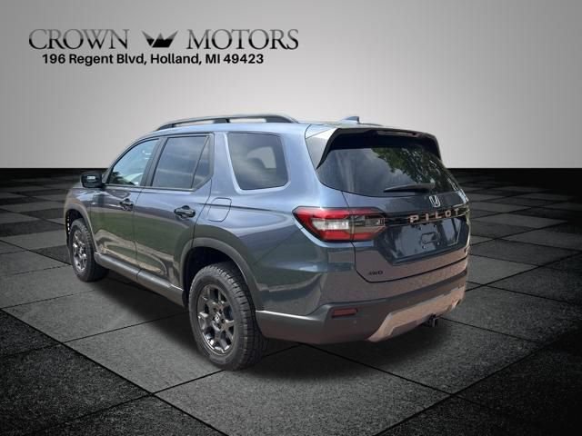 New 2026 Honda Pilot TrailSport image 8