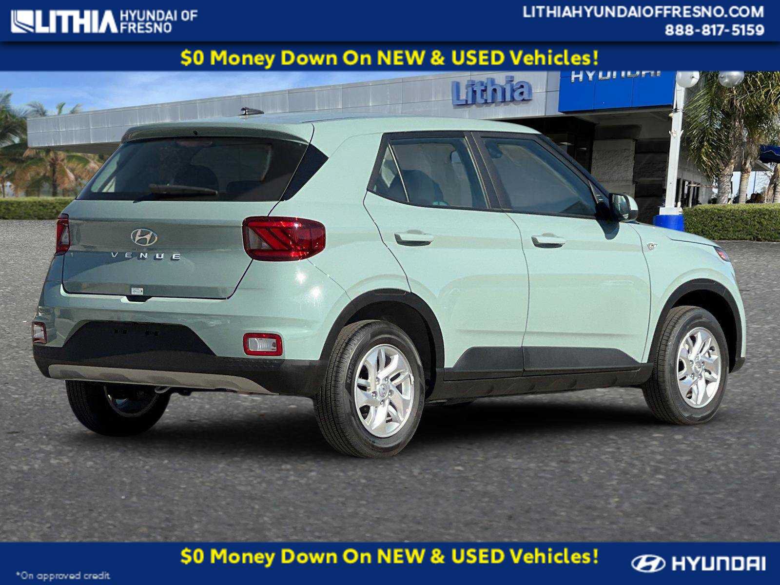 New 2026 Hyundai Venue SE FWD image 2