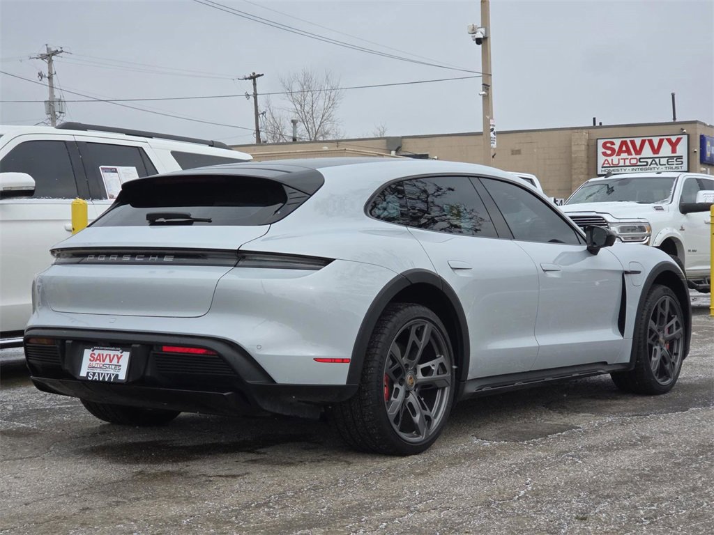 Used 2022 Porsche Taycan 4S image 15