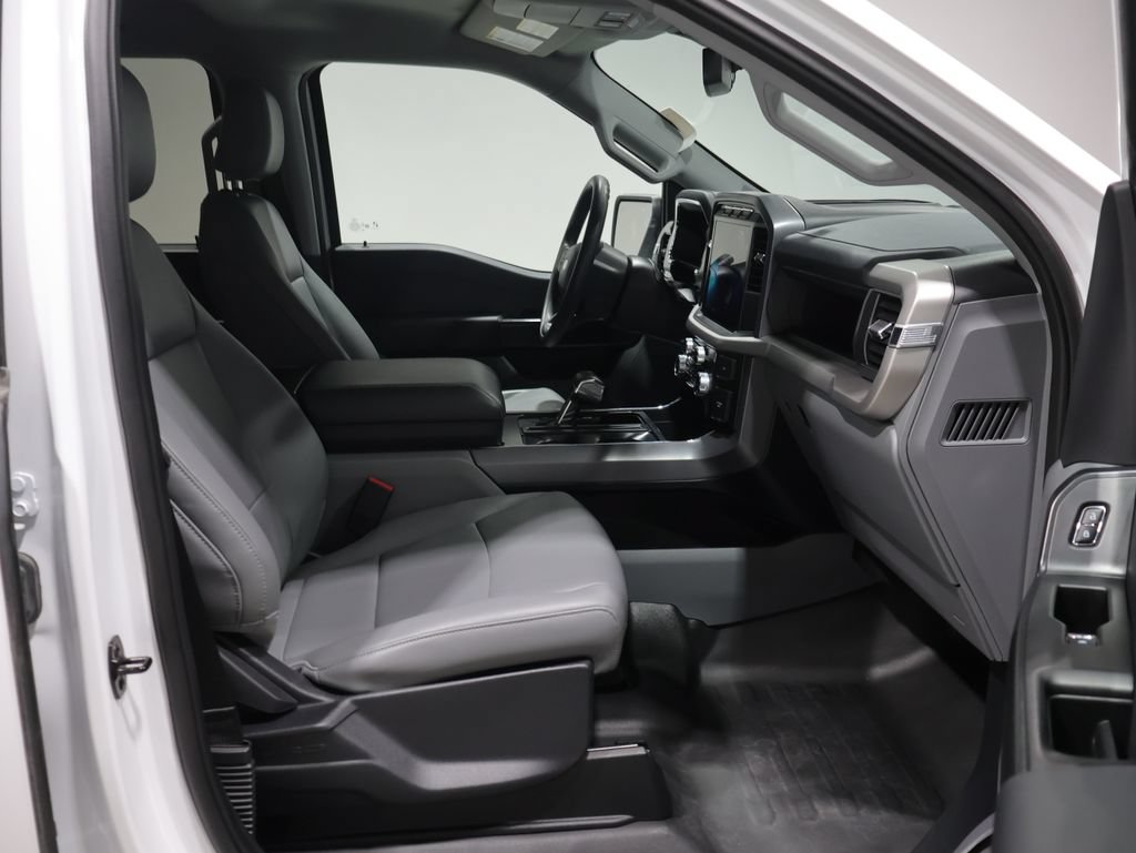 Used 2023 Ford F150 Lightning Pro AWD/4WD image 22