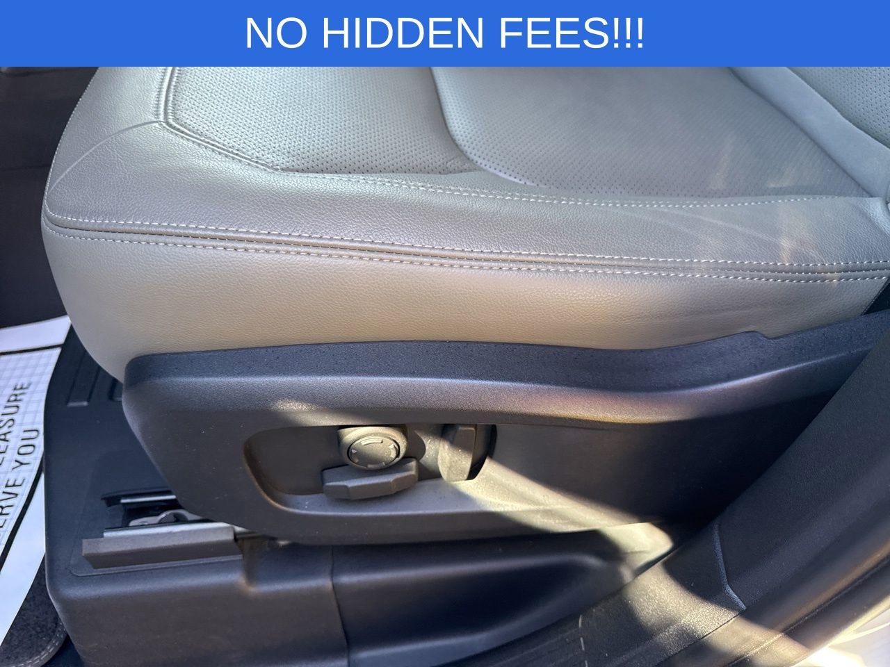 Used 2023 Land Rover Defender 110 S image 27