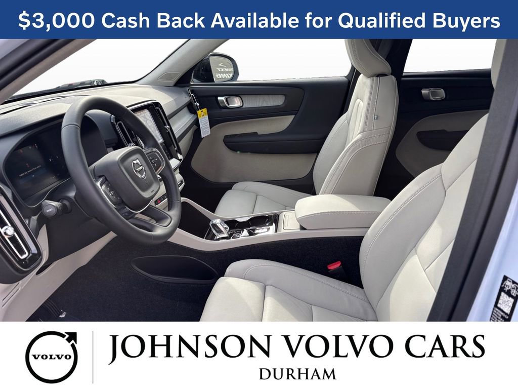 New 2026 Volvo XC40 B4 Plus w/ Climate Package image 13