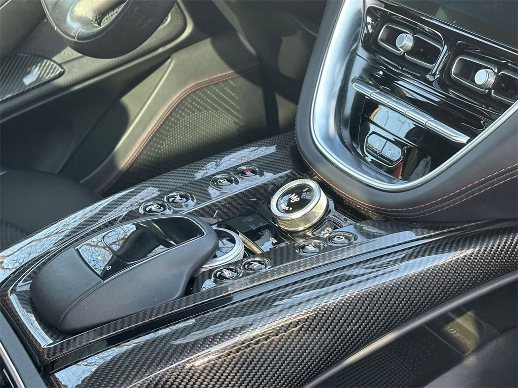 Used 2023 Aston Martin DBX 707 image 17