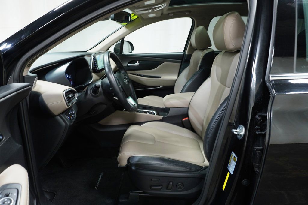 Used 2020 Hyundai Santa Fe Limited image 13