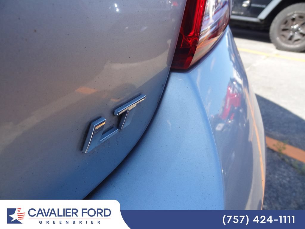 Used 2018 Chevrolet Sonic LT w/ Convenience Package FWD image 16