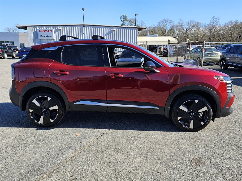 New 2026 Nissan Kicks SR w/ Cold Weather Package image 13