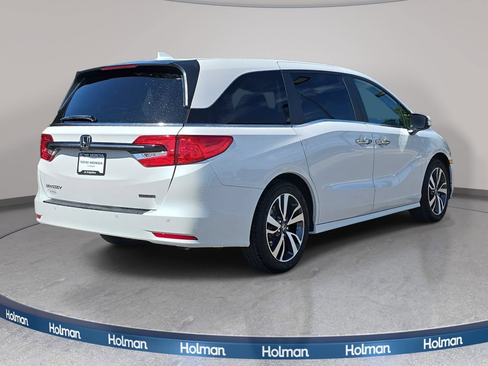 Used 2023 Honda Odyssey Touring image 6