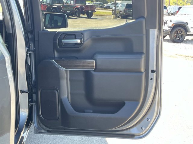 Used 2021 Chevrolet Silverado 1500 LT Trail Boss w/ Convenience Package II AWD/4WD image 22