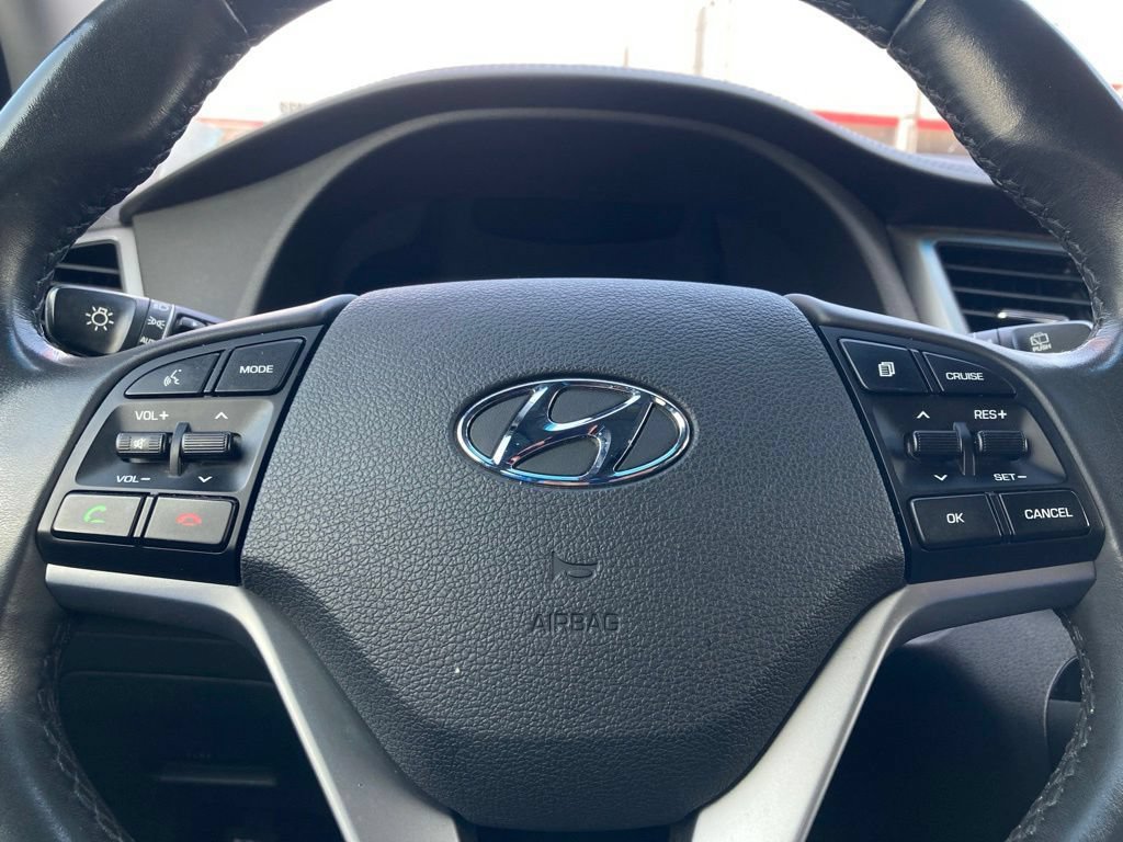 Used 2017 Hyundai Tucson SE Plus AWD/4WD image 18