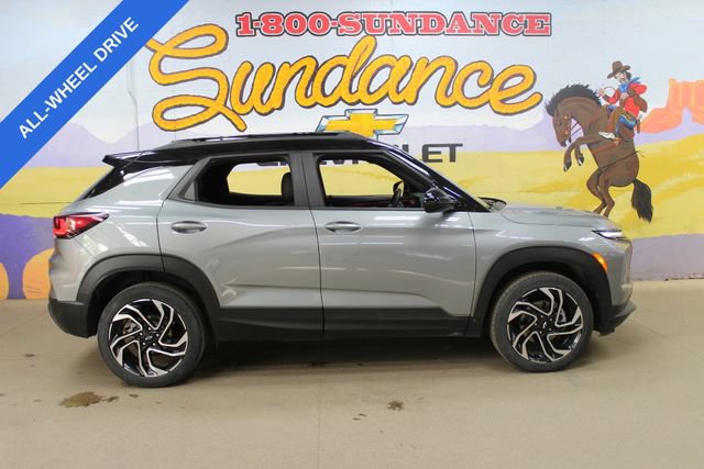 Used 2025 Chevrolet TrailBlazer RS AWD/4WD image 1