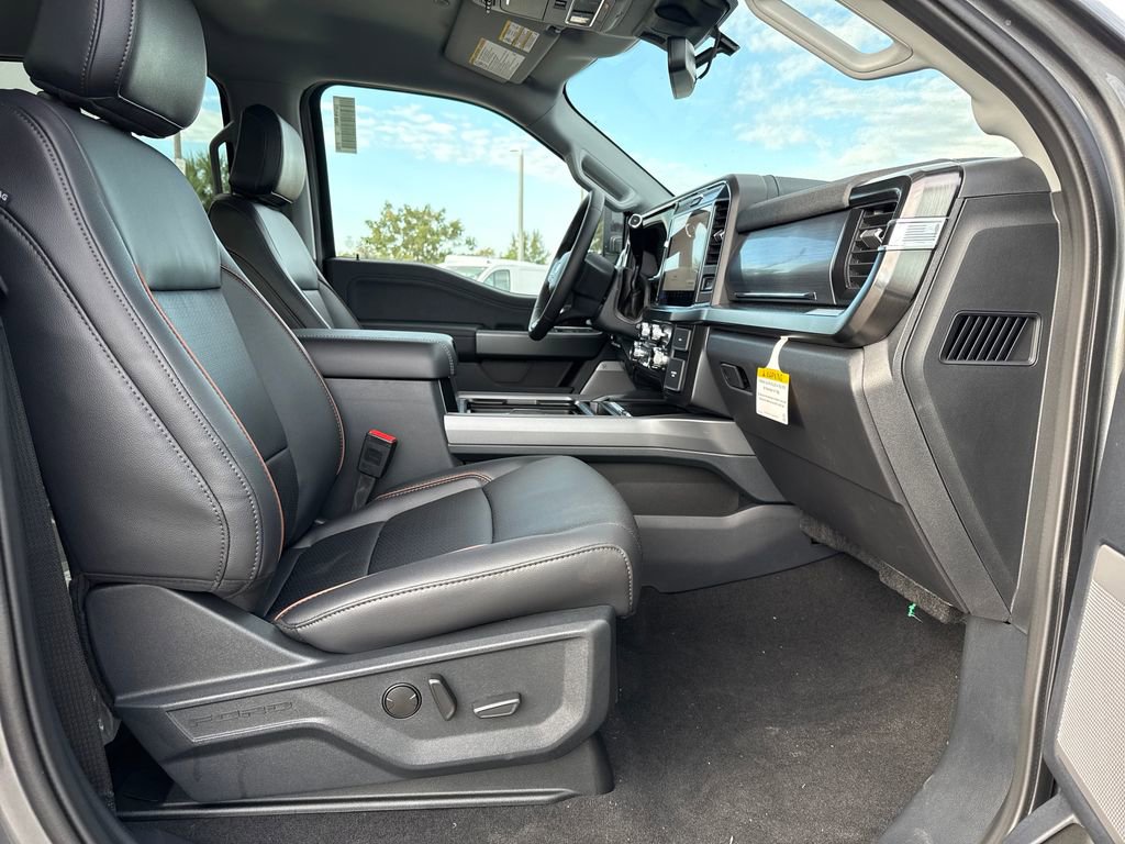 New 2026 Ford F550 4x4 Crew Cab Super Duty image 21