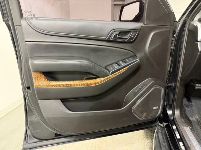 Used 2015 Chevrolet Suburban LTZ image 11