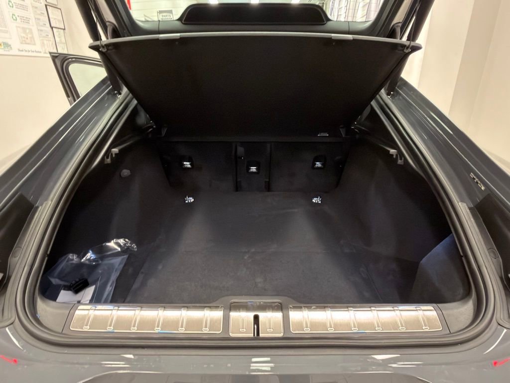 New 2026 Porsche Panamera 4 image 21