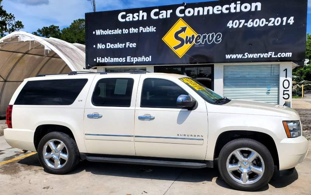 Used 2012 Chevrolet Suburban LTZ RWD image 5