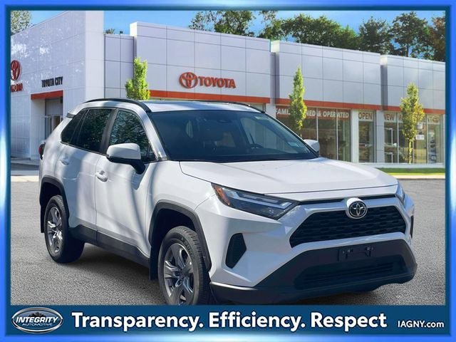 Used 2023 Toyota RAV4 XLE w/ Convenience Package AWD/4WD image 1
