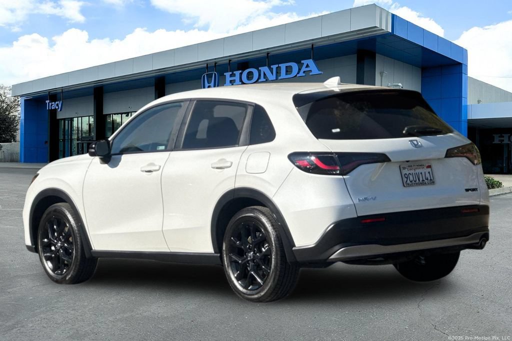 Certified 2023 Honda HR-V Sport image 10