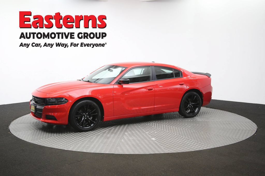 Used 2018 Dodge Charger SXT w/ Blacktop Package RWD image 56