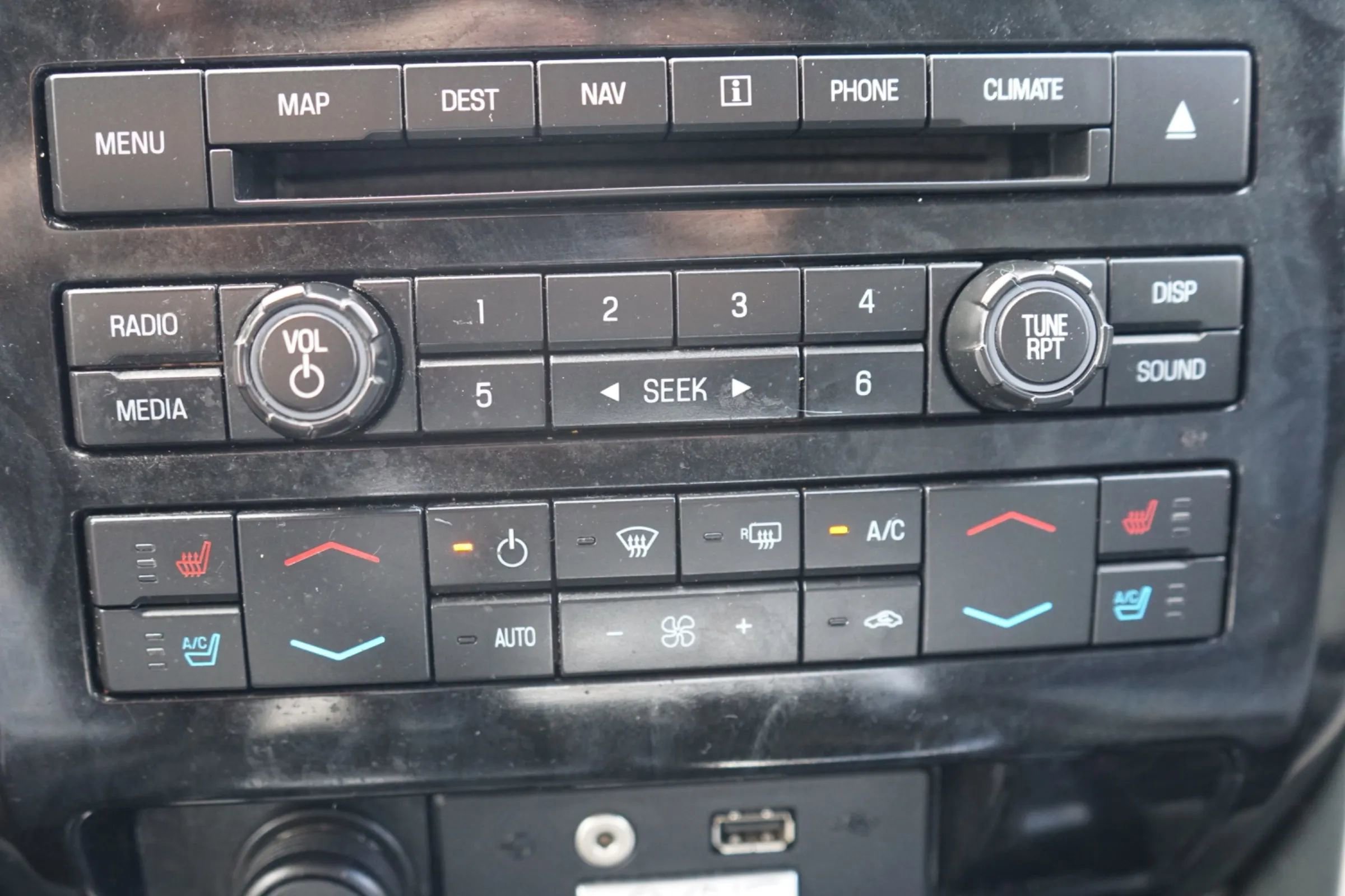 Used 2012 Ford F150 Platinum RWD image 16
