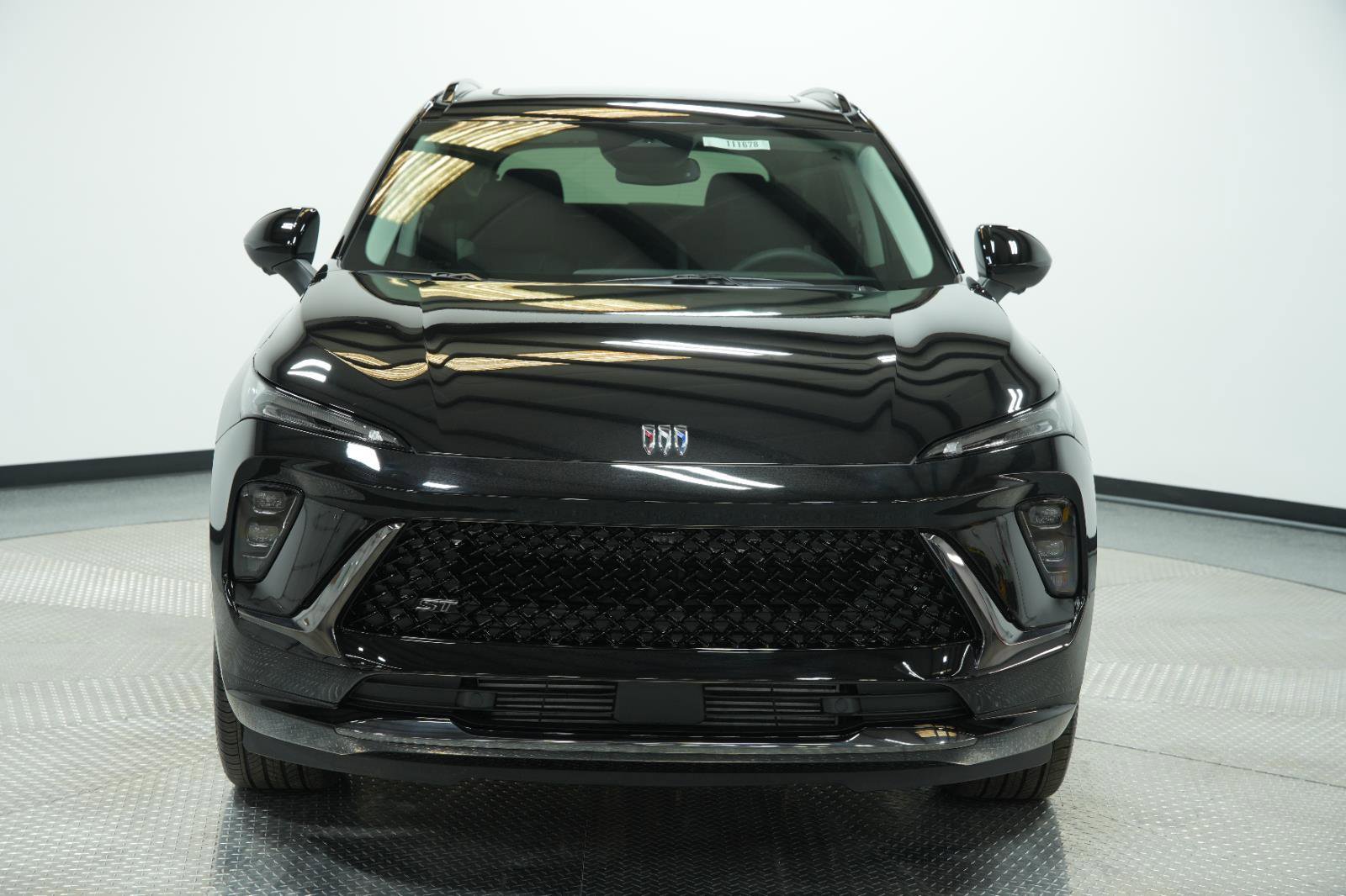 New 2025 Buick Envision Sport Touring image 2