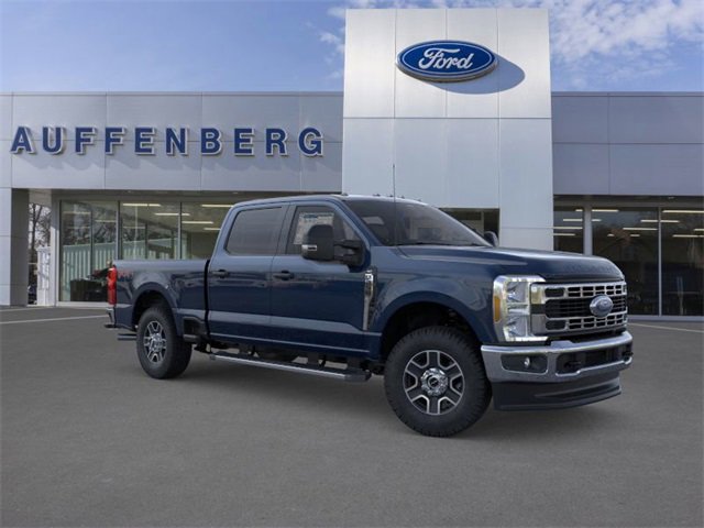 New 2025 Ford F250 XLT w/ FX4 Off-Road Package image 7