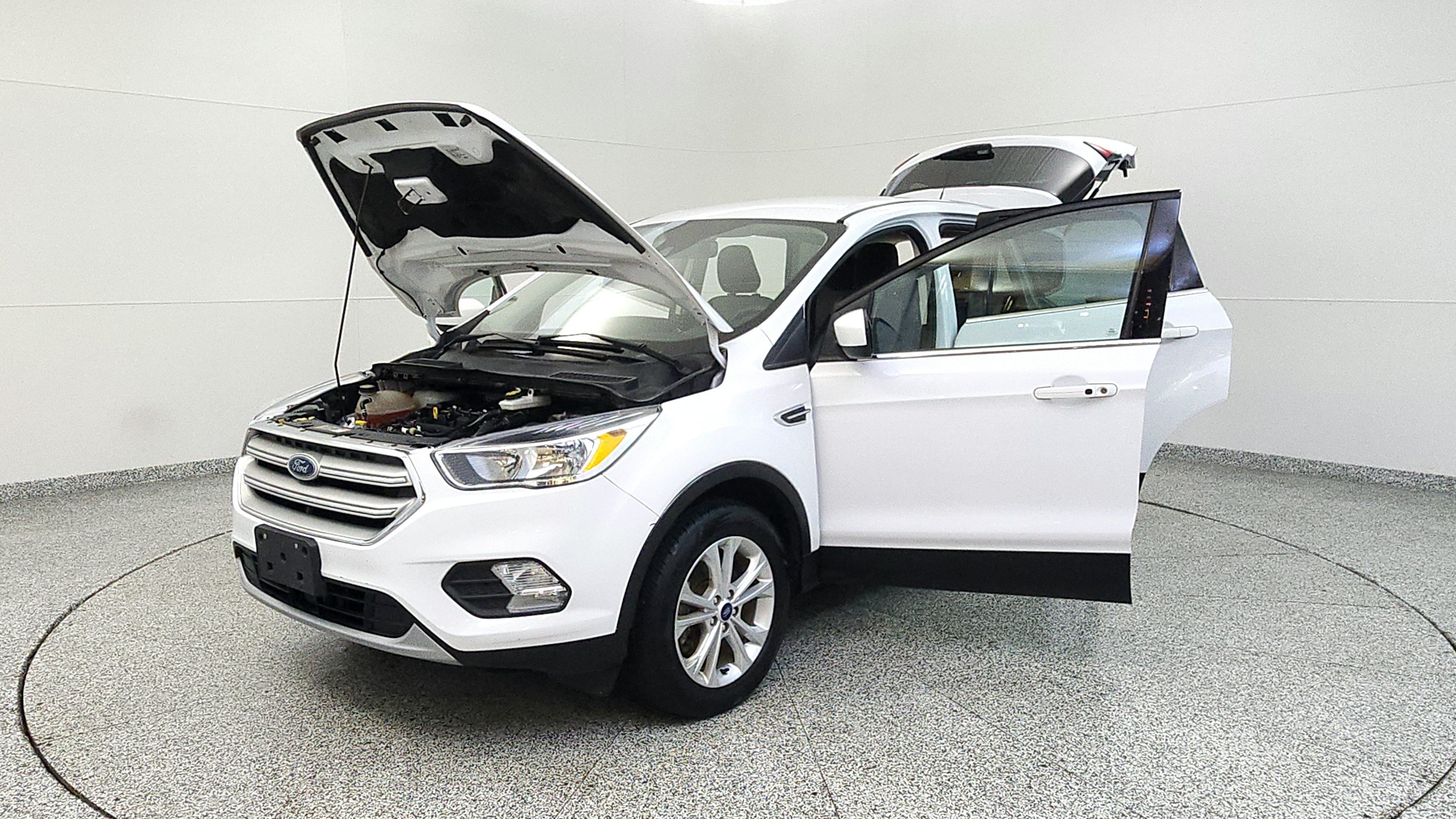 Used 2019 Ford Escape SE AWD/4WD image 9