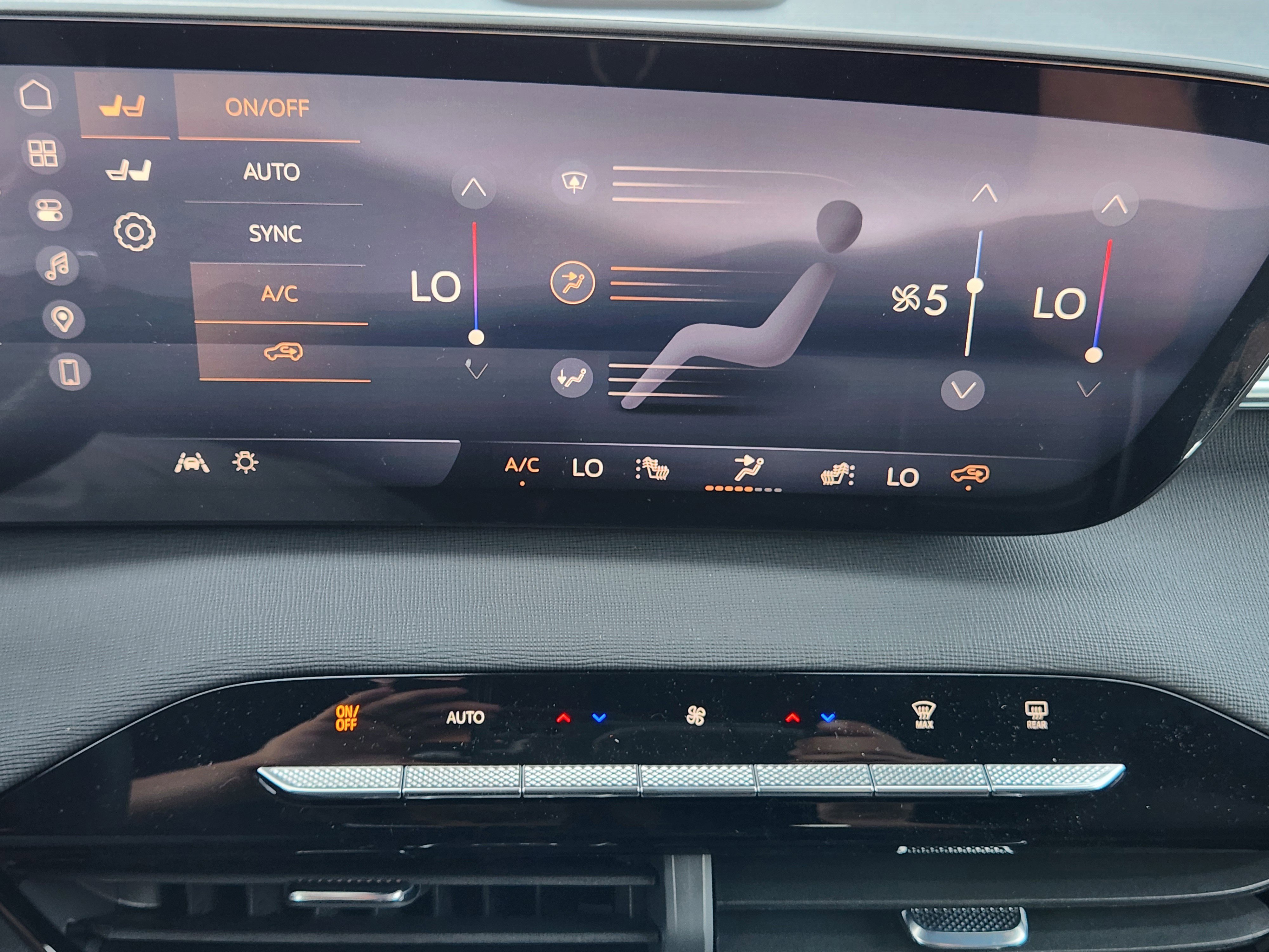 New 2026 Buick Enclave Preferred w/ Power Package image 14