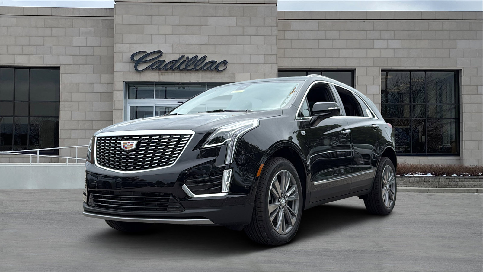 New 2026 Cadillac XT5 Premium Luxury w/ LPO, Floor Liner Package AWD/4WD image 5