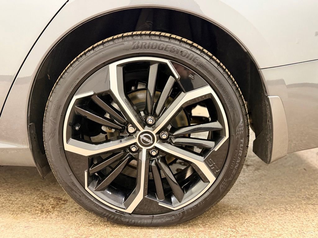 Used 2025 Nissan Altima 2.5 SR image 22