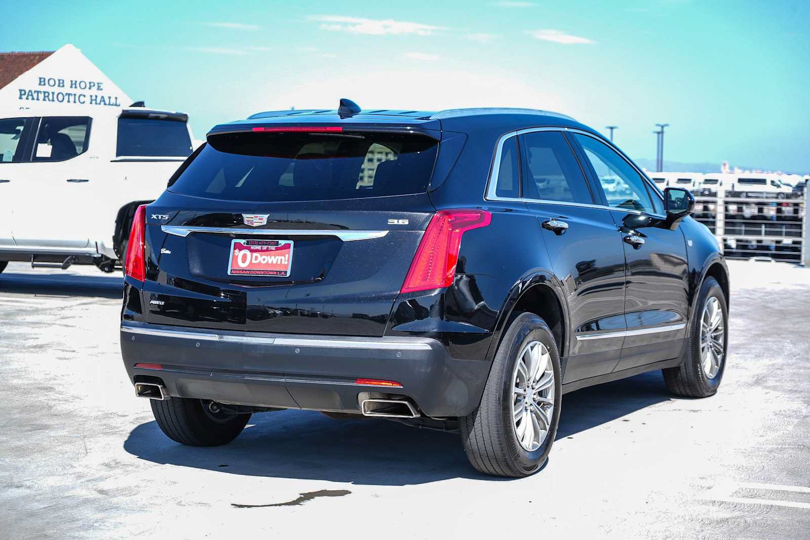 Used 2018 Cadillac XT5 Luxury w/ Driver Awareness Package AWD/4WD image 6