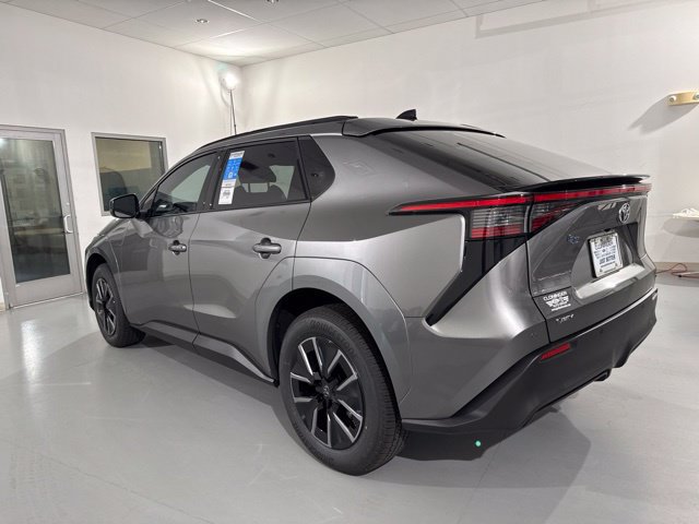 New 2026 Toyota bZ FWD image 5