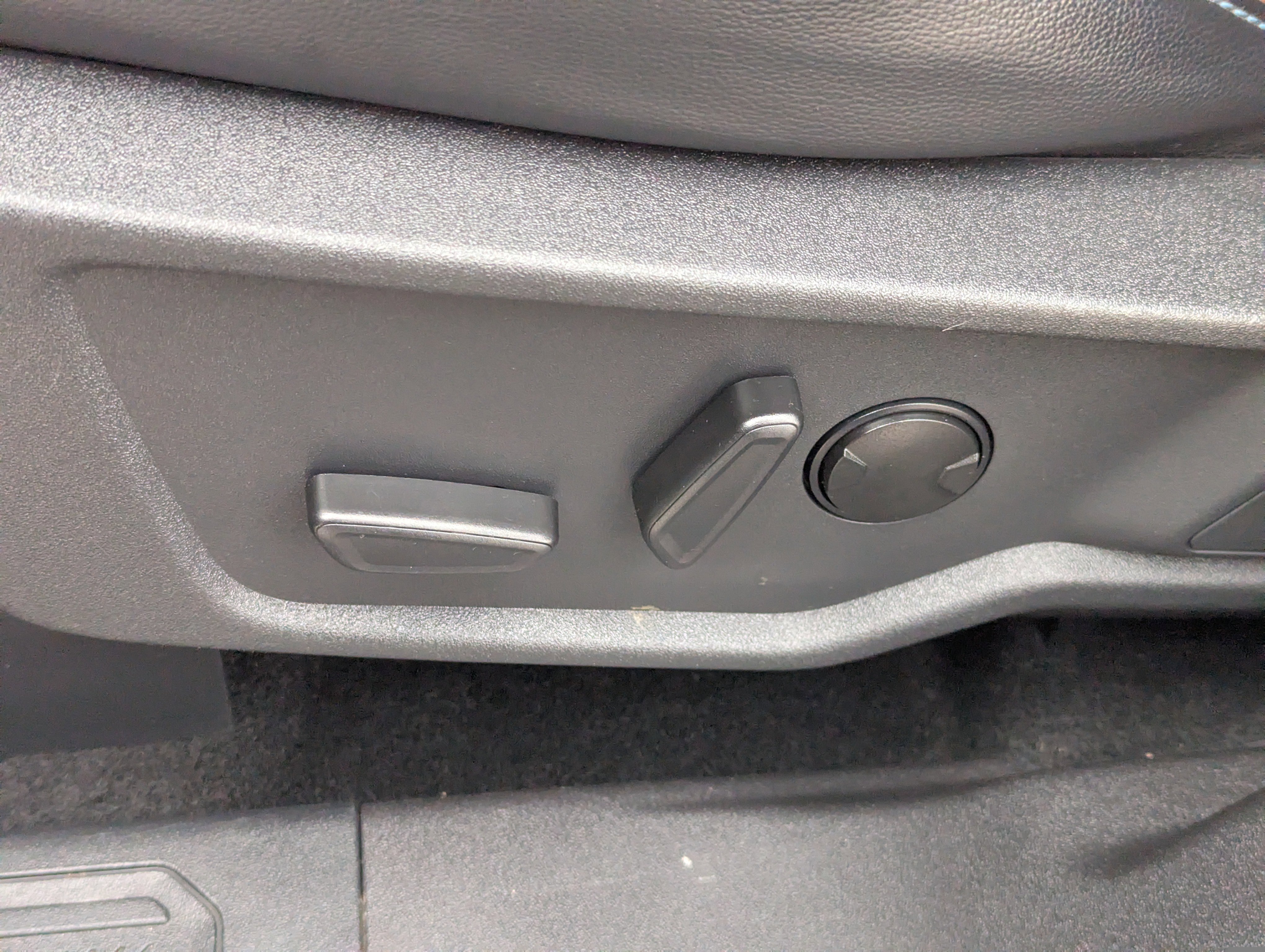 Used 2024 Ford Bronco Outer Banks image 21