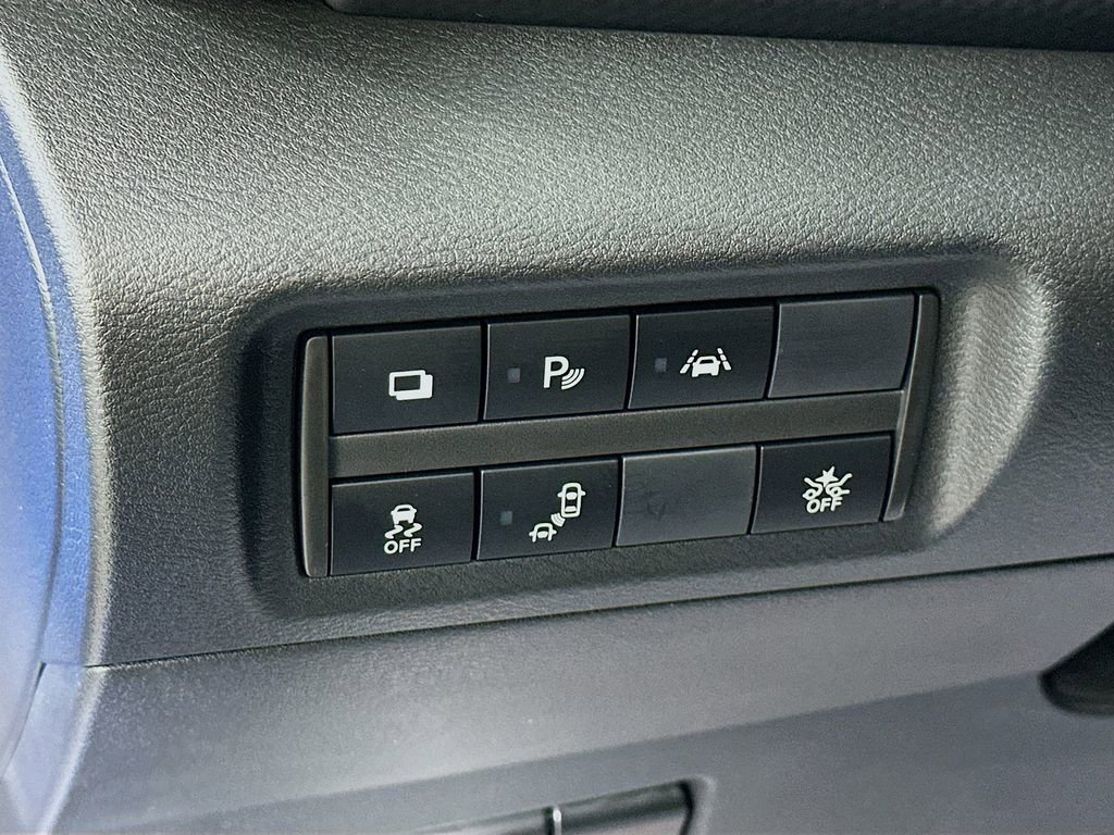 Certified 2024 Nissan Kicks S image 17